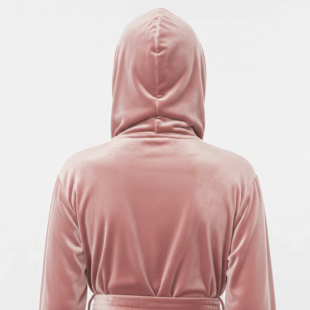 Women's Plush Hooded Robe – Cozy Spa-Worthy Comfort at Home